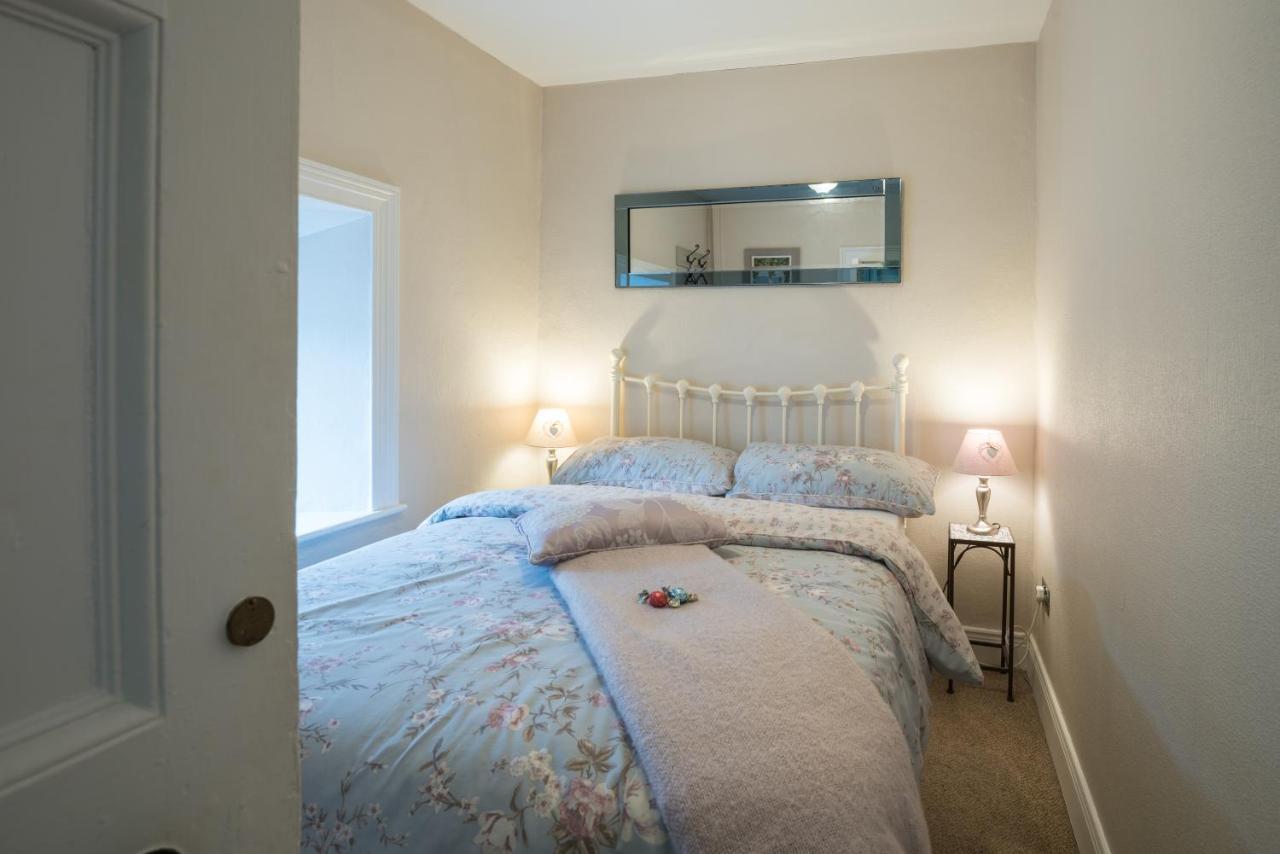 Charming 2-Bed Apartment In Donegal Town Centre Exterior photo