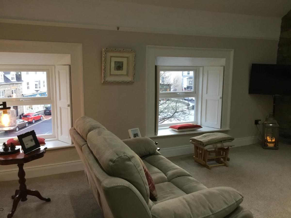 Charming 2-Bed Apartment In Donegal Town Centre Exterior photo